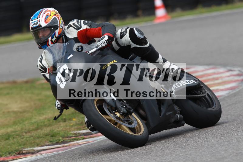 Archiv-2022/13 25.04.2022 Plüss Moto Sport ADR/Freies Fahren/92